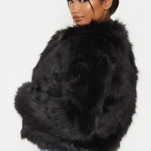 Veste fausse fourrure